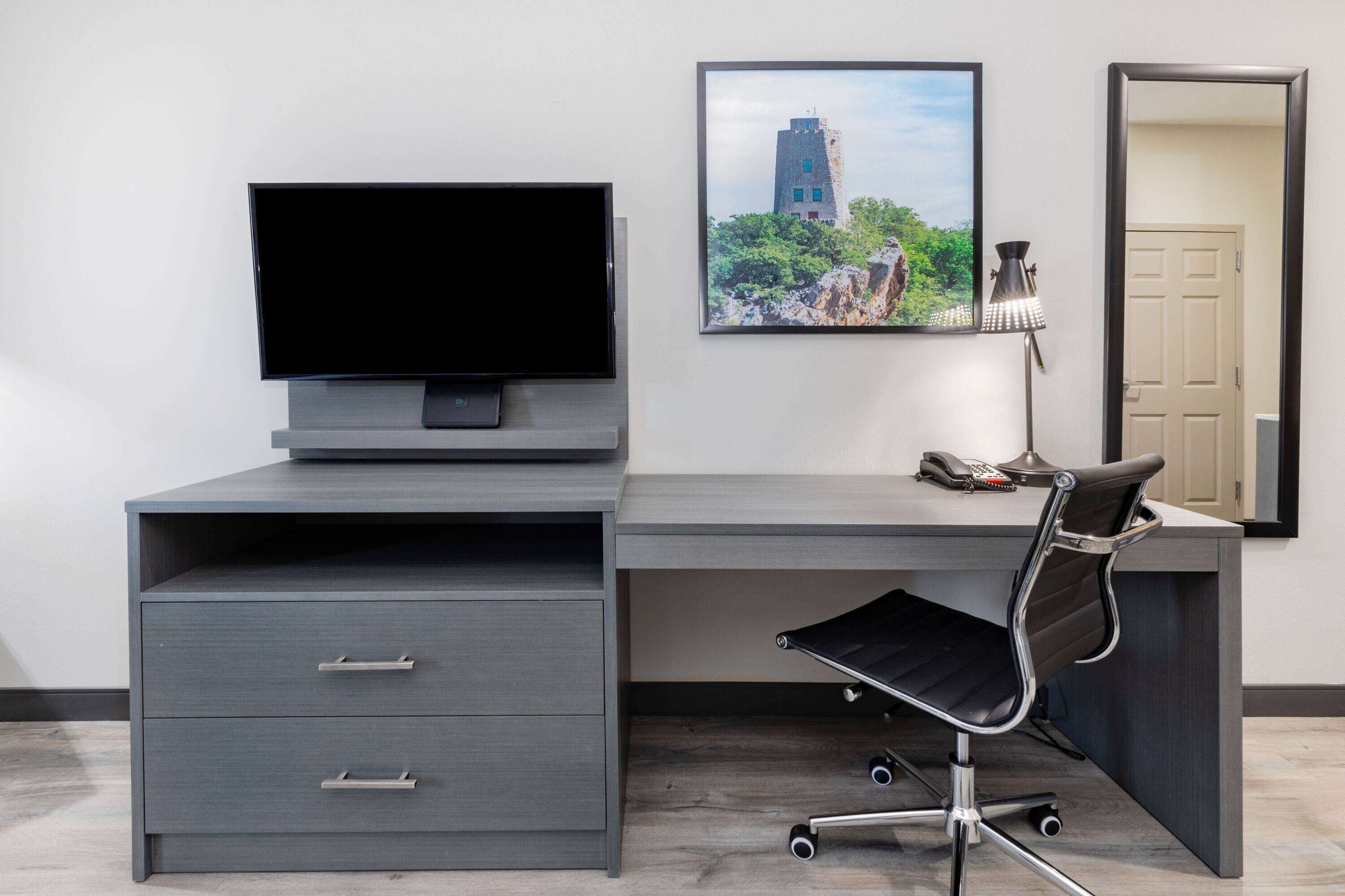 1 bedroom, premium bedding, pillow-top beds, individually decorated