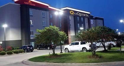 La Quinta Inn & Suites By Wyndham Ardmore
