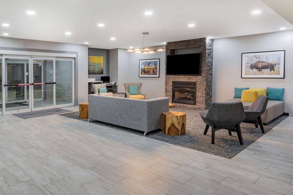 La Quinta Inn & Suites By Wyndham Ardmore