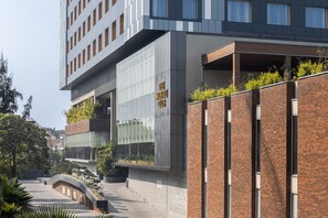 Exterior - Wyndham Chandigarh Mohali (Mohali)
