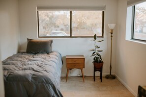 2 chambres, accès au Wi-Fi (inclus), literie fournie