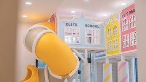 2 bedrooms, free WiFi - Pohang The Elite Kids Pool Villa (Pohang)