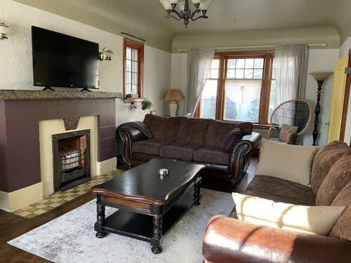 Historic 5 Bedroom Character Home with HOT TUB