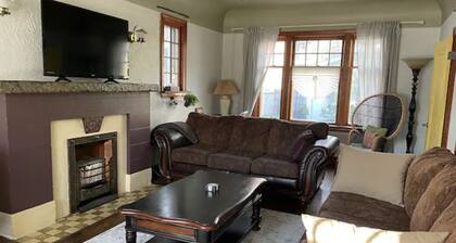 Historic 5 Bedroom Character Home with HOT TUB