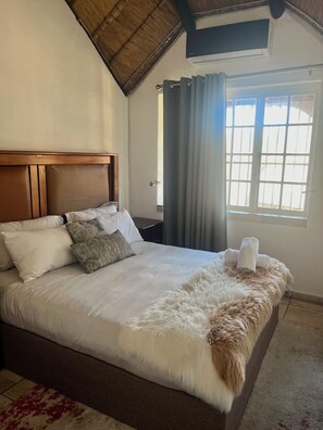 5 chambres, fer et planche à repasser, accès Internet, draps fournis