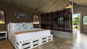 Ảnh chưa phân loại, 4 trong số 26 ảnh, nút