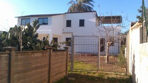 Apartment, 2 Bedrooms, Smoking, Patio | Exterior - Appartamento pt in Villa Falari - Clima - Wi-fi (Avola)