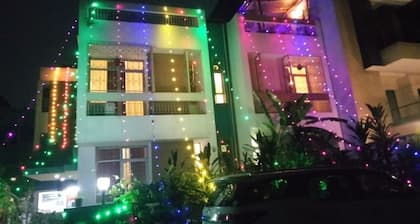 Room-nice Boutique Guest House In South