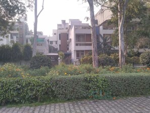 Room, Multiple Bedrooms, Smoking, Terrace | Property entrance