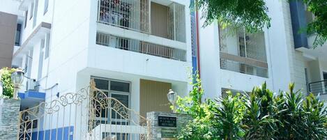 Room, Multiple Bedrooms, Smoking, Terrace | Exterior