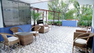 Zimmer, Mehrere Schlafzimmer, Raucher, Terrasse | Terrasse/Patio