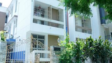Room, Multiple Bedrooms, Smoking, Terrace | Property entrance