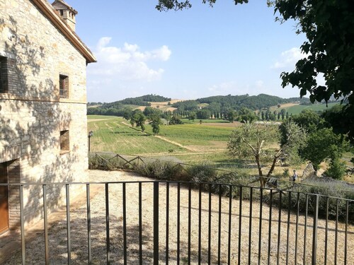 Apartment Rosa With 2 Bedrooms and Outdoor Shared Pool