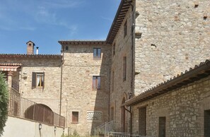 Apartment, 3 Schlafzimmer | Unterkunftsgelände