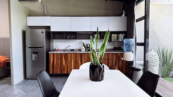 House, 1 Bedroom, Smoking, Terrace | Dining