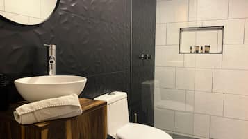 Maison, 1 chambre, fumeurs, terrasse | Équipements de salle de bain | Savon, shampoing