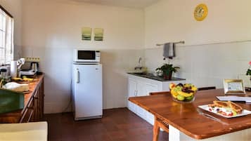 Casa, 1 quarto, terraço, vista para o jardim | Cozinha privada