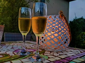 Ferienhaus, 1 Schlafzimmer, Terrasse, Gartenblick | Essen und Trinken