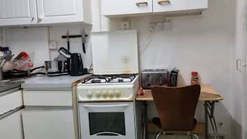 Room, 1 Bedroom | Interior