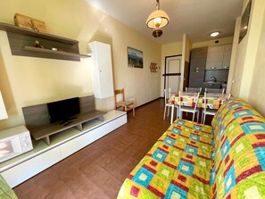 Apartment, 1 Bedroom, Balcony | 2 bedrooms