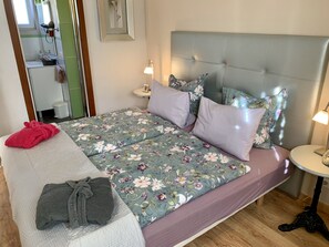 1 quarto