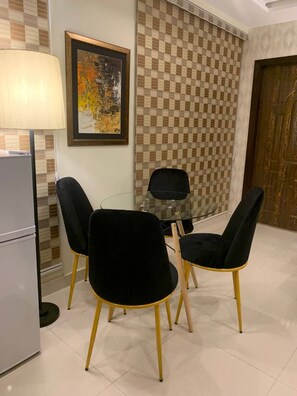 Appartement, 1 chambre, fumeur | Restauration