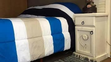 House, 2 Bedrooms, Accessible, Smoking | Room amenity