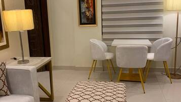 Apartemen, Boleh Merokok | Interior