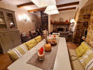 Ferienhaus, 3 Schlafzimmer, Balkon, Gartenblick | Speisen