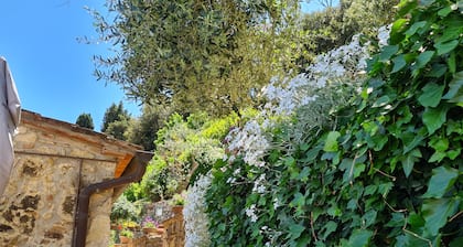 La Terrazza, Historic Tuscan Stone Residence With Garden and Terrace in Cetona