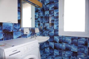 Appartement, 1 chambre, balcon, vue ville | Salle de bain