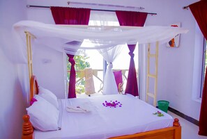 Room, 1 Bedroom, Smoking, Balcony | 1 bedroom - Room-room Nas- Right Side sea View 2nd f (Nungwi)