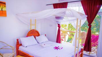 Room, 1 Bedroom, Smoking, Balcony | 1 bedroom