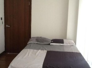 Room, 1 Bedroom, Fireplace - Tara House, Cozy Shared Home in London (London)