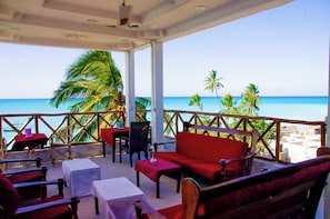 Room, 1 Bedroom, Smoking, Balcony | Outdoor dining