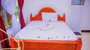 Room, 1 Bedroom, Smoking, Balcony | 1 bedroom - Room-room Na - at the Left Side sea View (Nungwi)