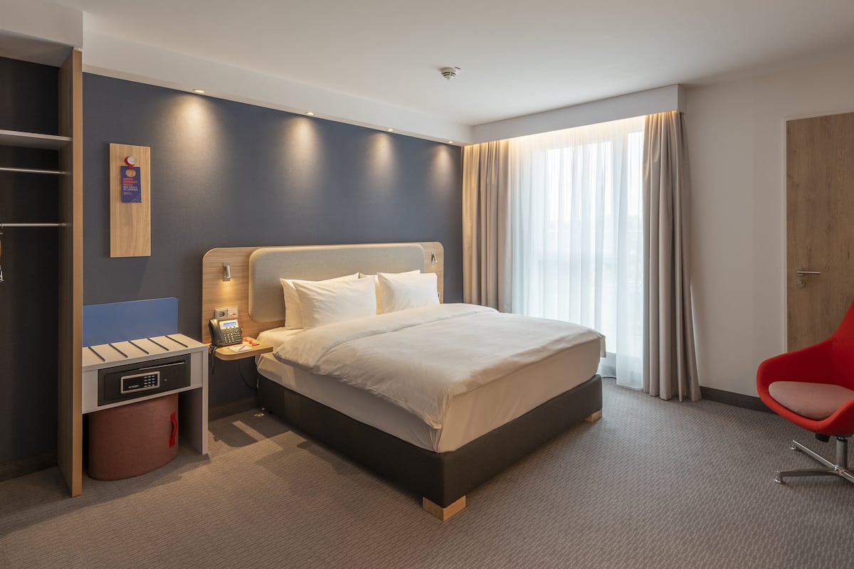 Allergikerbettwaren, Zimmersafe, Schreibtisch