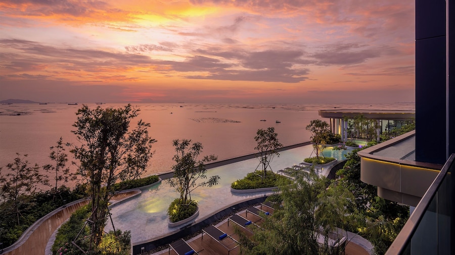 S. Sriracha 飯店及住宅