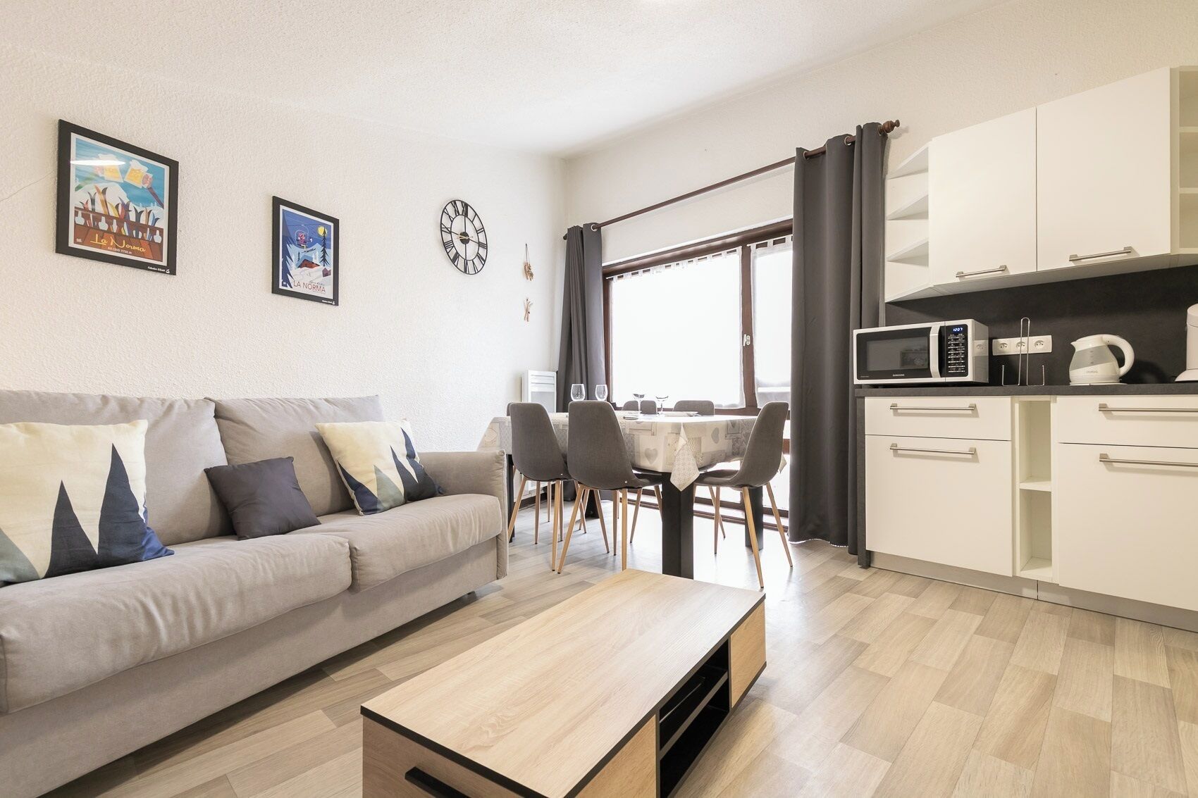 リビング エリア