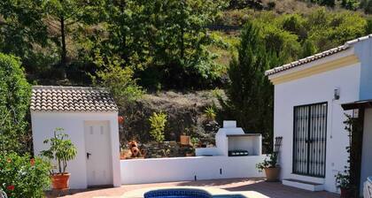 Casa Havana Beautiful Villa 4 bedroom 2 bathroom, Private Pool & BBQ