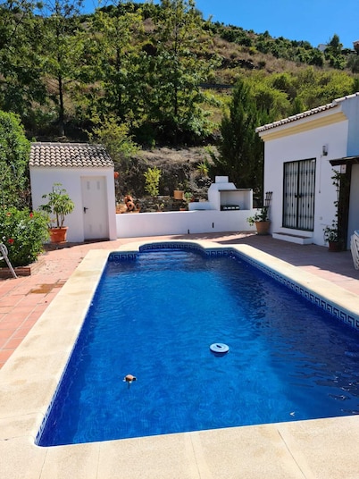 Casa Havana Beautiful Villa 4 bedroom 2 bathroom, Private Pool & BBQ