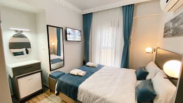 Phòng đôi cơ bản, ban công | Két bảo mật tại phòng, truy cập Internet không dây miễn phí