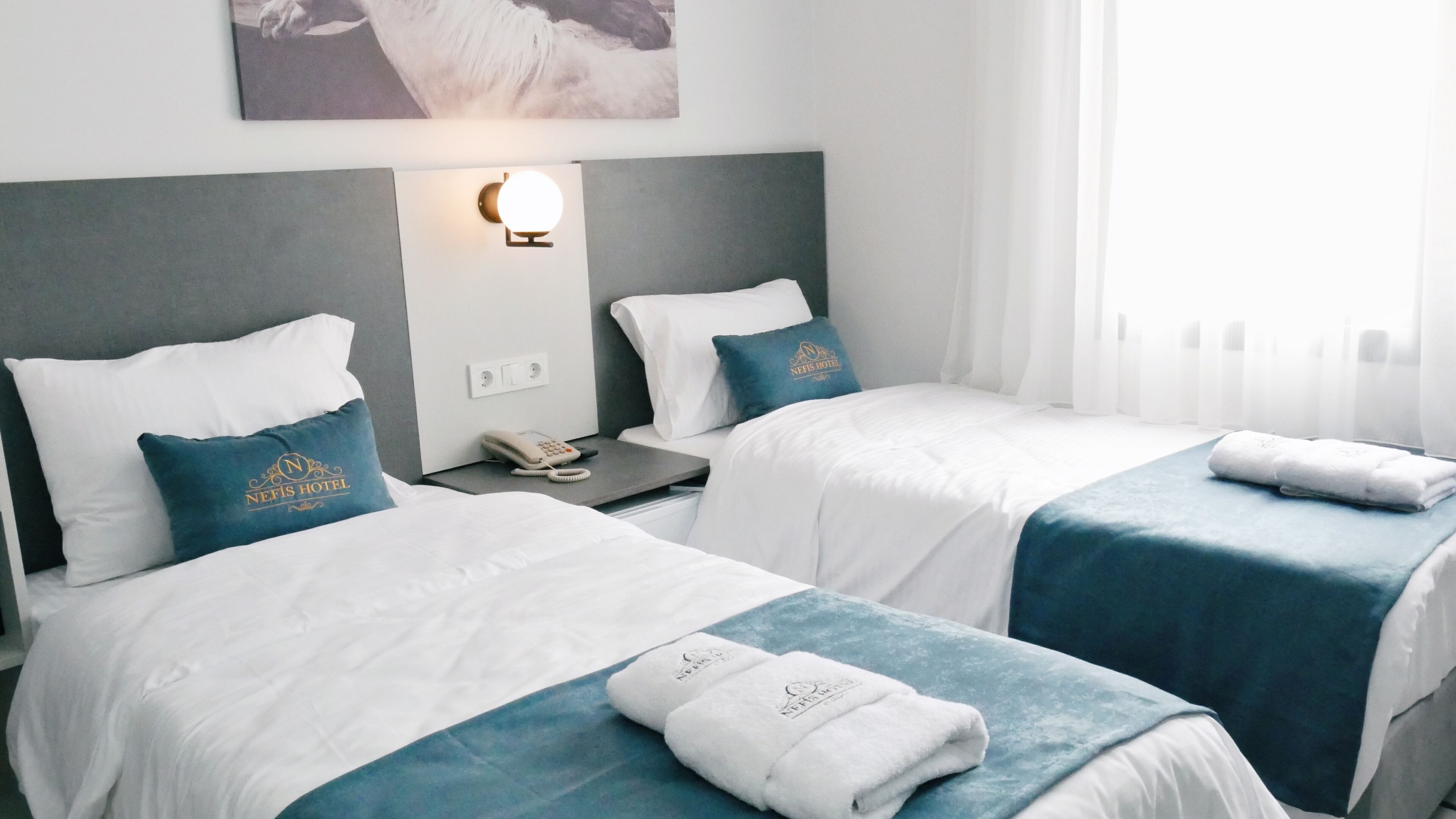 Coffres-forts dans les chambres, Wi-Fi gratuit, draps fournis