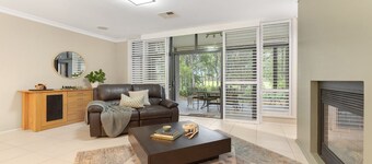 FAIRWAY & VINES - THE VINTAGE HOLIDAY HOUSES