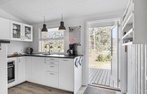 Kühlschrank, Mikrowelle, Geschirrspüler