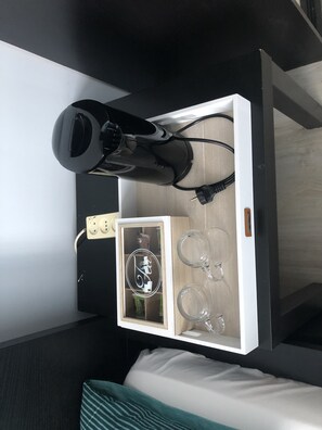 Unclassified image, 5 of 8, button