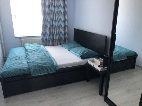 2 chambres, accès au Wi-Fi (inclus), literie fournie