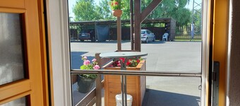 Gemütliche Wohnung in ruhiger Lage - 76m² mit 31m² Terrasse und Großem Parkplatz