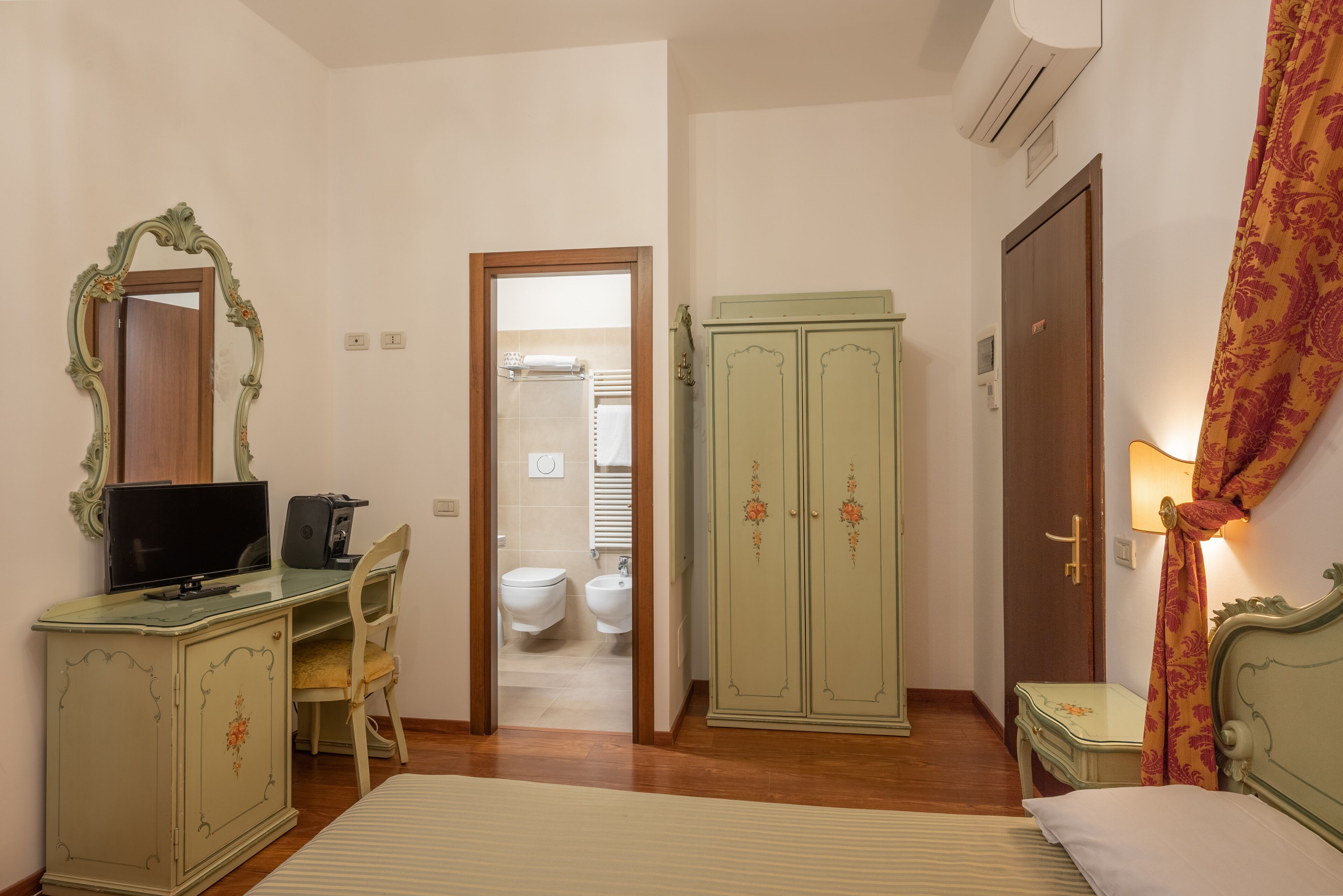 Photo - Hotel al Sotoportego