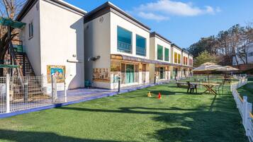 Basic Room, 2 Bedrooms (Poolvilla E) | Free WiFi